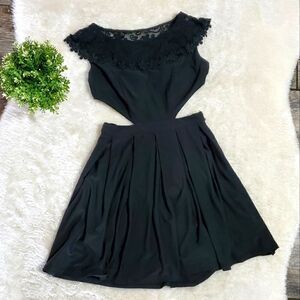 Chicas USA Black Lace Cutout Dress, Size X-Small